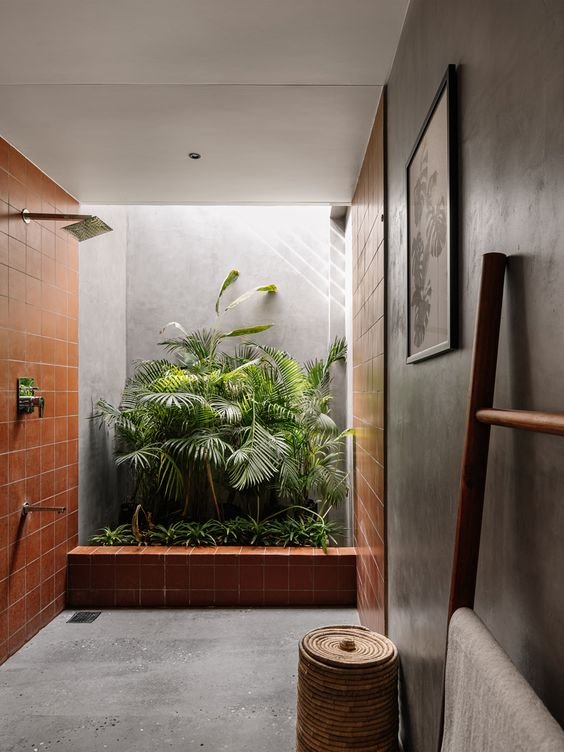 20 Ideias para um Banheiro com Jardim de Inverno 12 https://www.modulo21.com.br/wp-content/uploads/2024/07/11_banheiro-com-jardim-de-inverno.jpg