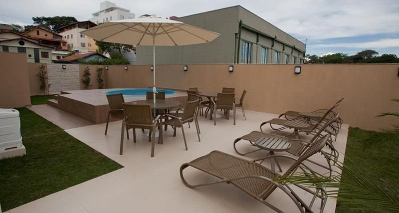 area-de-lazer-pequena