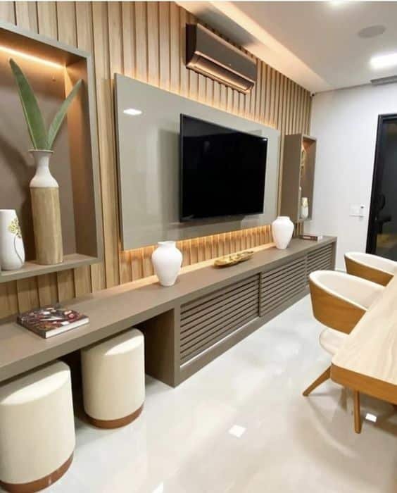 8. E é claro, podemos incluir esse item em diferentes tonalidades, já que a madeira natural nos permite contar com essas variações para corresponder a ideia que temos para decorar.