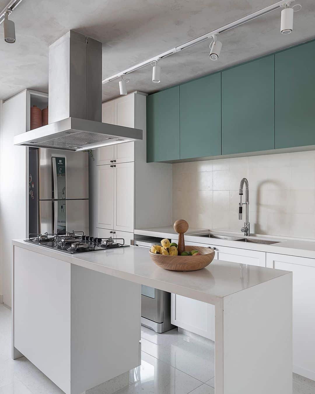 Como Decorar Cozinhas Pequenas com Ilha