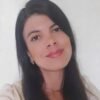Inspire-se com quadros únicos para o quarto feminino