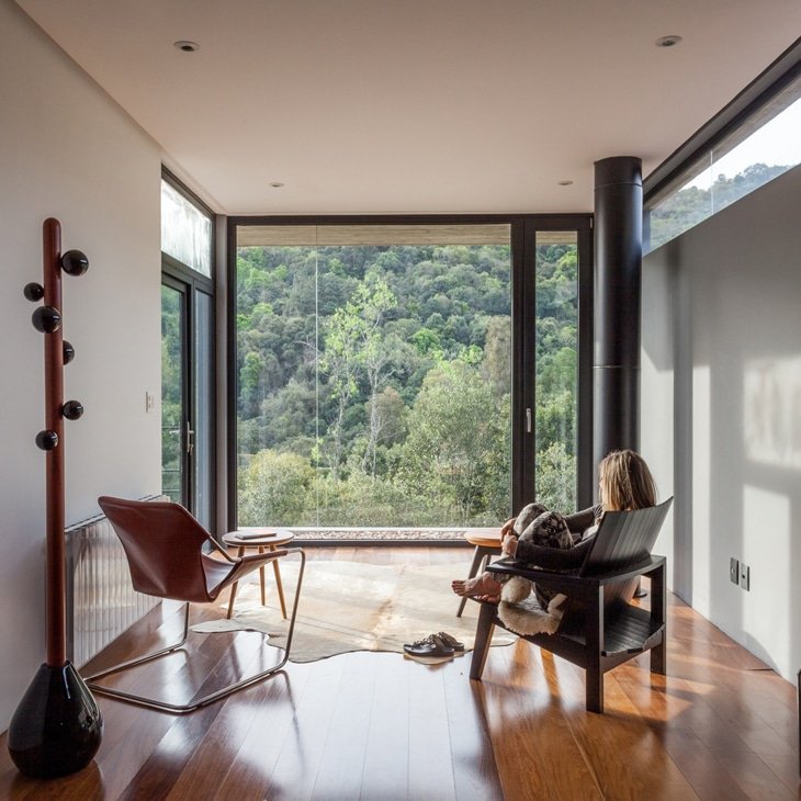 Ideias Criativas para Incorporar Tapetes de Couro na Decoração