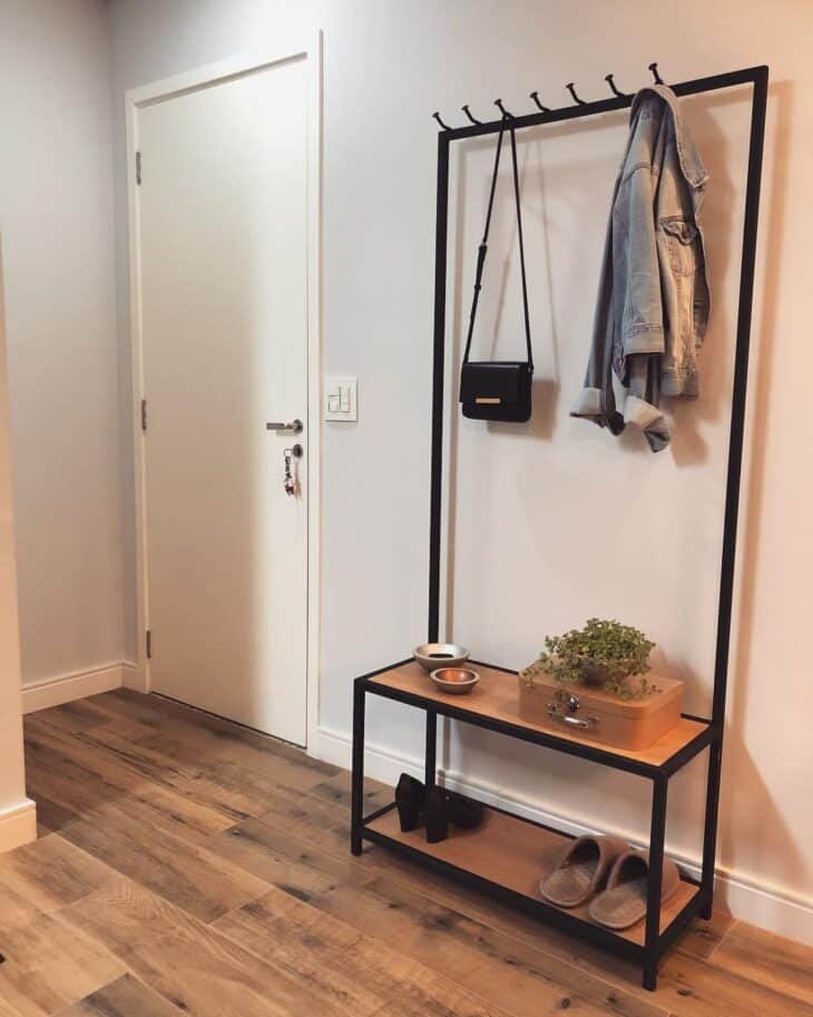 Modelos de Cabideiros para Organizar e Decorar sua Casa