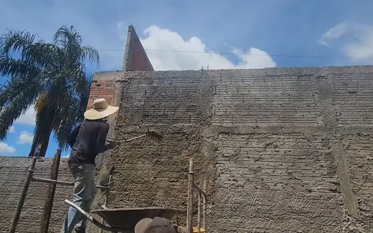 Reboco Turbinado: Obra Pronta em Um Dia