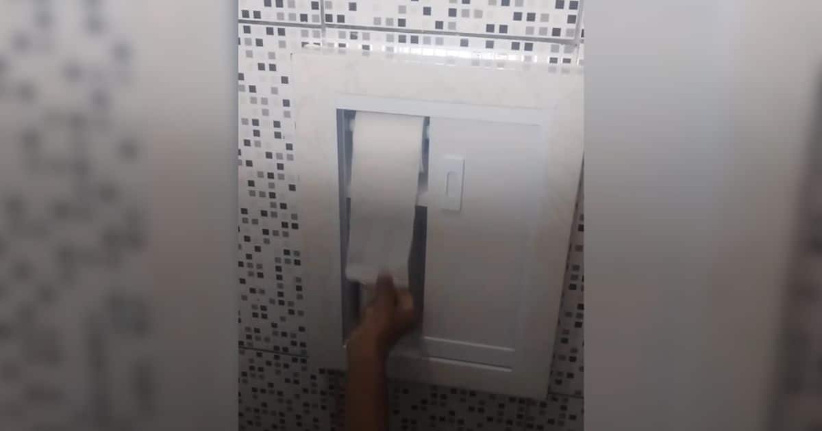 Mini Armário para Banheiro com Restos de Azulejo 1 Mini Armário para Banheiro com Restos de Azulejo