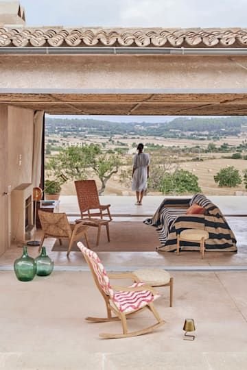 Casas de Campo no Estilo Provençal: 10 Projetos Inspiradores 4 Casas de Campo no Estilo Provençal: 10 Projetos Inspiradores