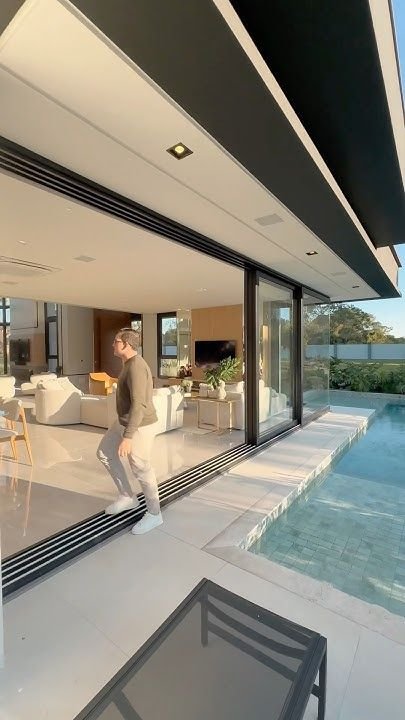Casas de Luxo com Design Atemporal: 10 Exemplos Inspiradores