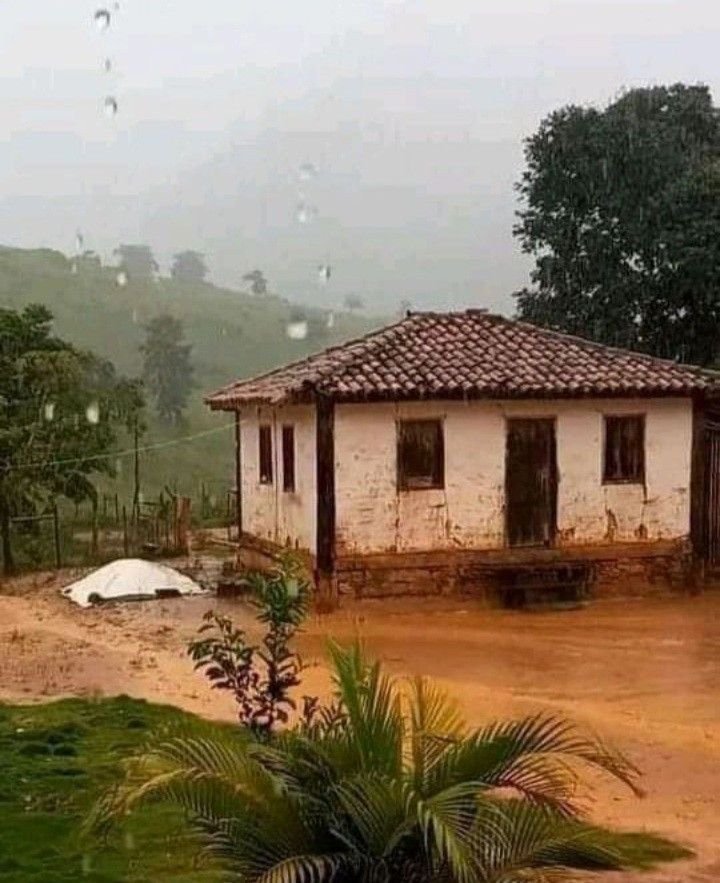 Casas de Campo dos Sonhos: 10 Refúgios Perfeitos para Descansar na Natureza