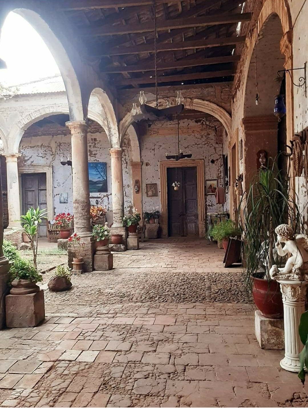 Casas de Campo no Estilo Colonial: 10 Residências Cheias de História