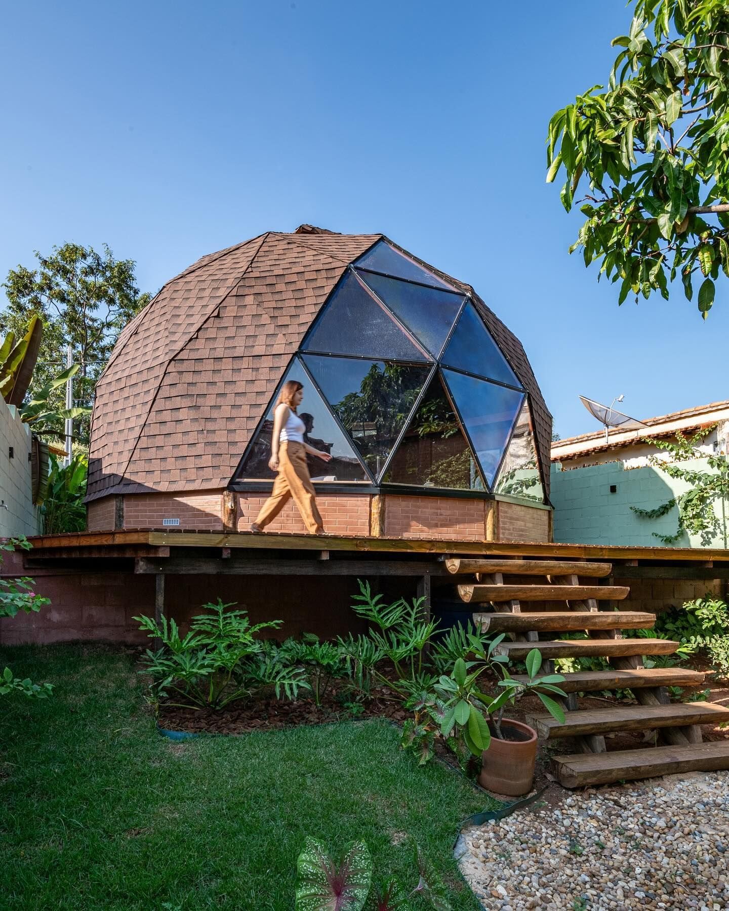 Casas Futuristas no Estilo Cúpula Geodésica 7 Casas Futuristas no Estilo Cúpula Geodésica