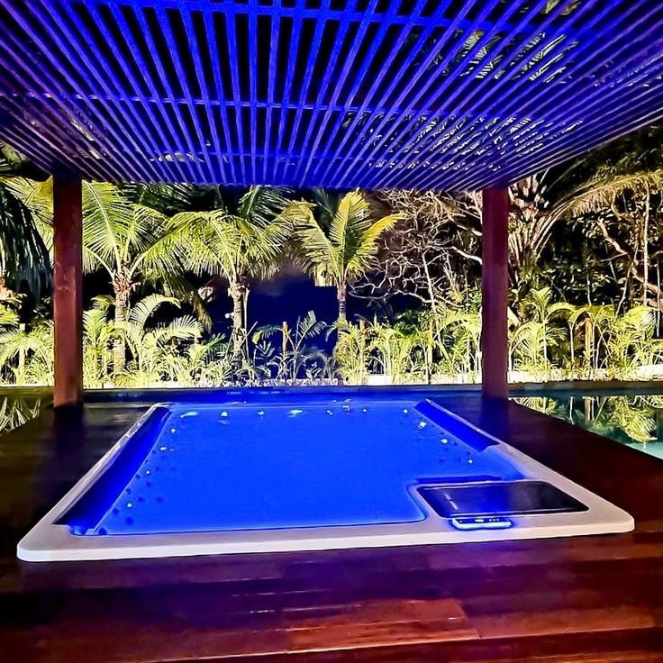 Casas de Luxo com SPA Privativo: 10 Projetos para Relaxamento Total 4 Casas de Luxo com SPA Privativo: 10 Projetos para Relaxamento Total