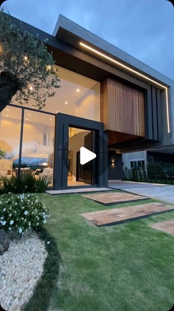 Casas de Luxo Minimalistas: 10 Exemplos de Sofisticação e Elegância