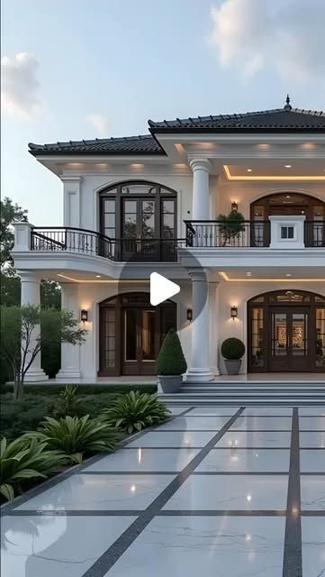 Casas de Luxo Inspiradas em Palácios: 10 Projetos Majestosos
