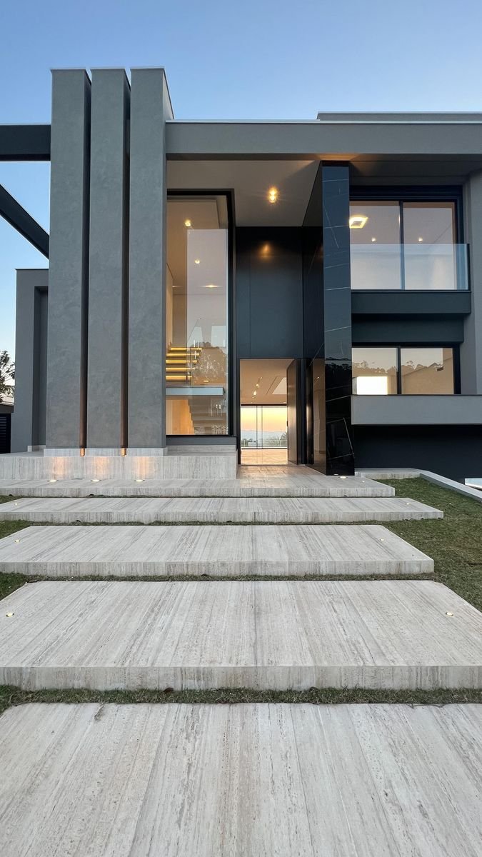 Casas de Campo no Alto da Montanha: 10 Projetos para Relaxar