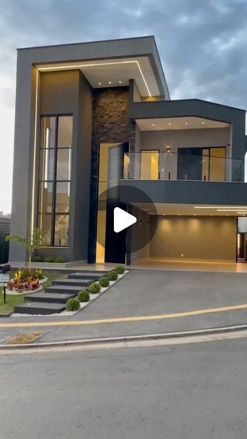 Casas Modernas com Pé-direito Alto para Mais Iluminação e Espaço 8 Casas Modernas com Pé-direito Alto para Mais Iluminação e Espaço