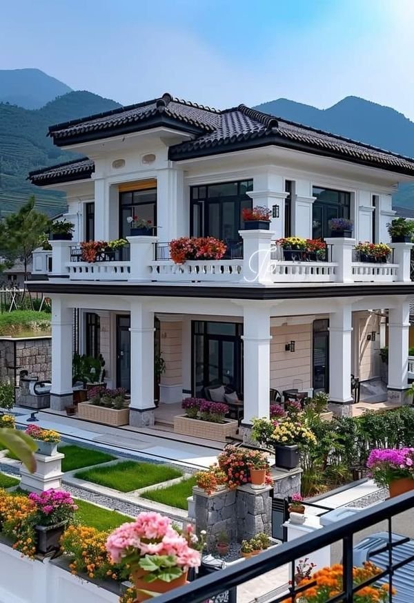 Casas de Luxo Inspiradas em Palácios: 10 Projetos Majestosos