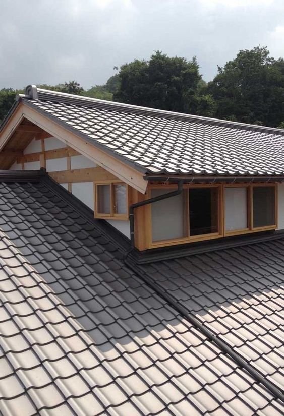 Casas Futuristas com Telhados Solares Integrados 10 Casas Futuristas com Telhados Solares Integrados